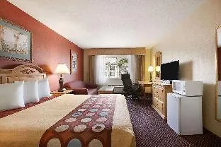Hotel Super 8 By Wyndham Marana/tucson Area Marana