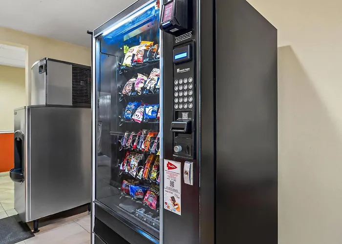 Hotel Super 8 By Wyndham Marana/tucson Area