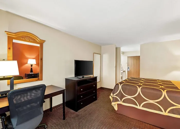 Super 8 By Wyndham Marana/tucson Area