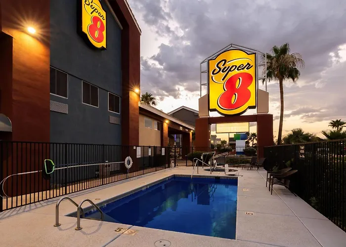 Super 8 By Wyndham Marana/tucson Area Hotel