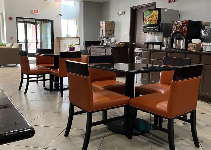 Super 8 By Wyndham Marana/tucson Area