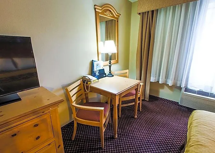 Super 8 By Wyndham Marana/tucson Area