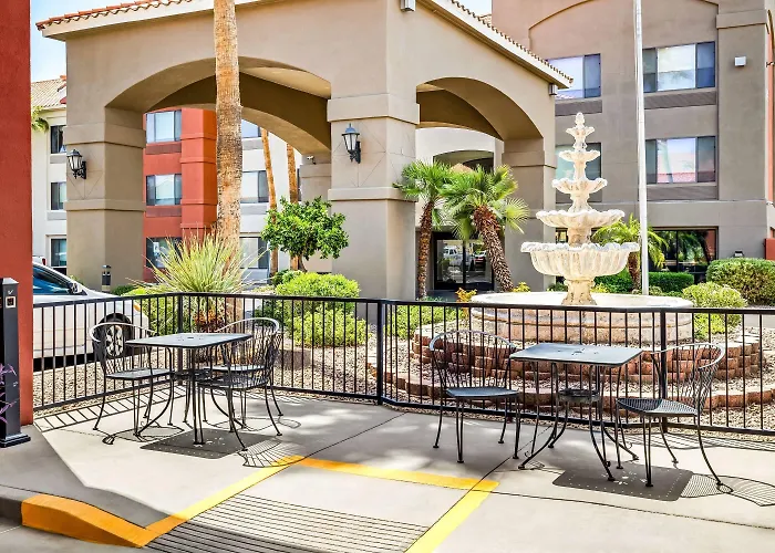 Super 8 By Wyndham Marana/tucson Area