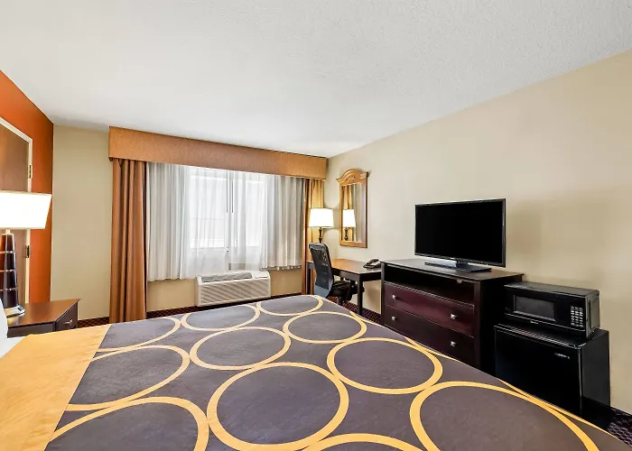 Super 8 By Wyndham Marana/tucson Area Hotel 2*