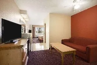 Hotel Super 8 By Wyndham Marana/tucson Area Marana